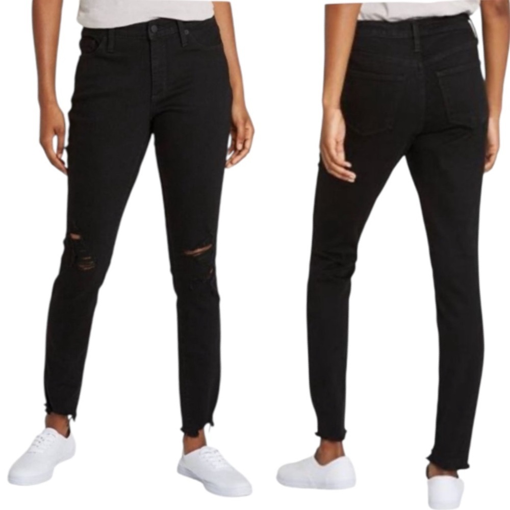 Universal Thread distressed skinny jeans 14 32R
